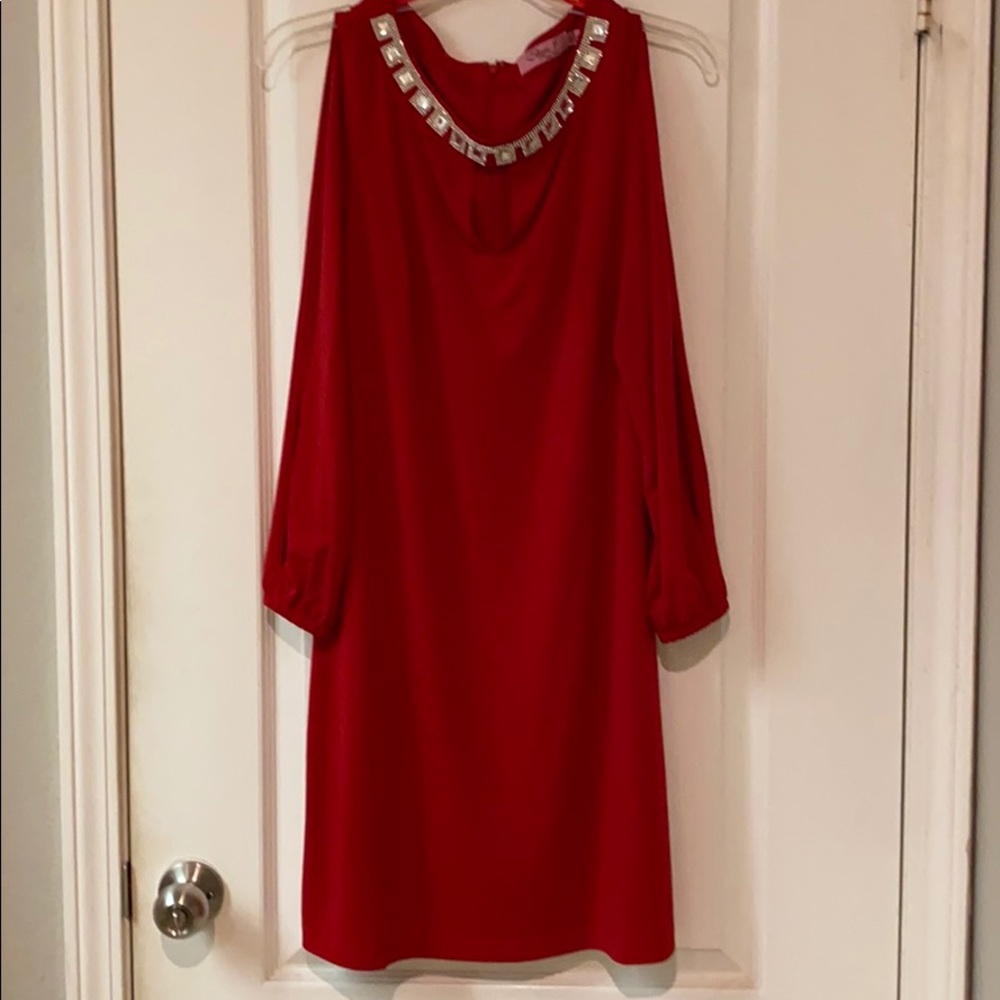Red keyhole dress